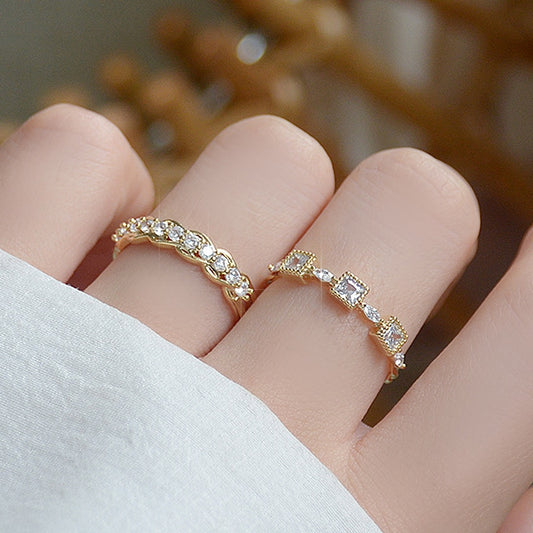 CHYLEANNA  Gold Luxury Zircon Ring