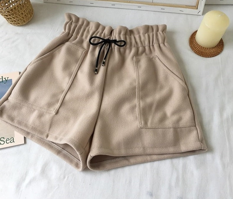 CHYLEANNA Eenvoudige trendy short