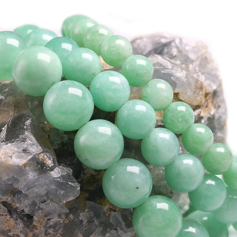 CHYLEANNA  Burmese Green Jade Beads Bracelet