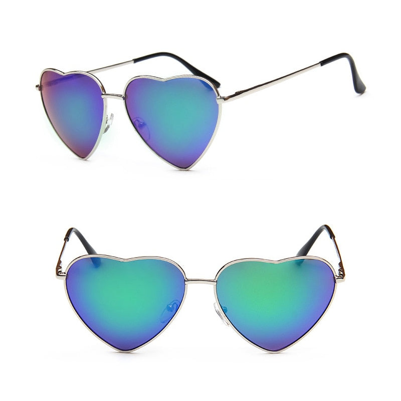 CHYLEANNA  Retro Mirror Heart Sunglasses