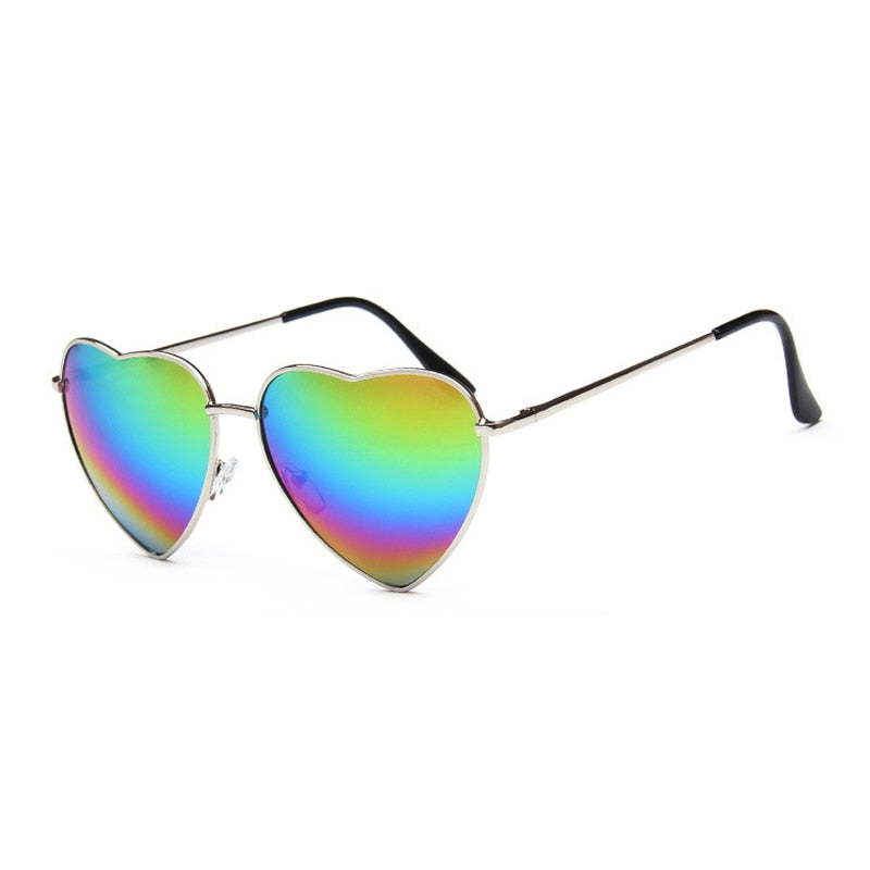 CHYLEANNA  Retro Mirror Heart Sunglasses