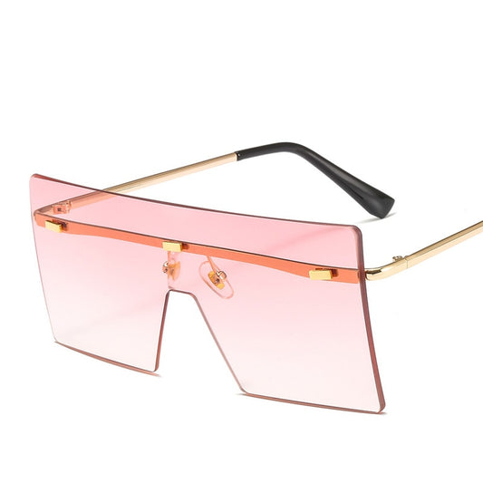 CHYLEANNA  Gradient Square Sunglasses