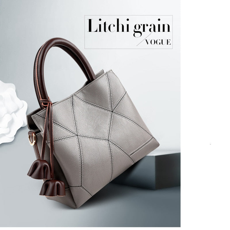 CHYLEANNA   Designer Tile Shaped Bag