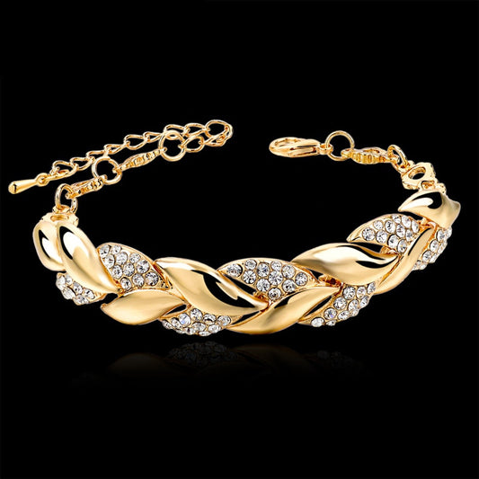 CHYLEANNA  Luxury Cubic Zirconia Leaf Bracelet