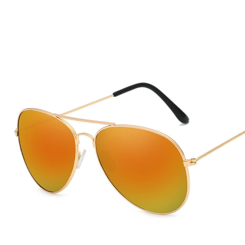 CHYLEANNA  Classic Street Beat Mirror Sunglasses