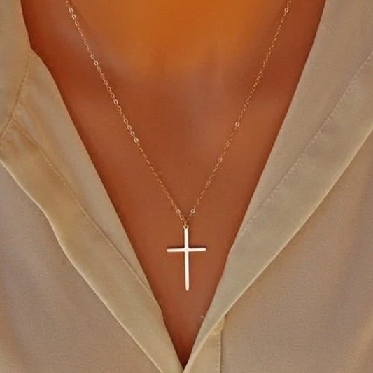 CHYLEANNA  Simple Cross Necklace