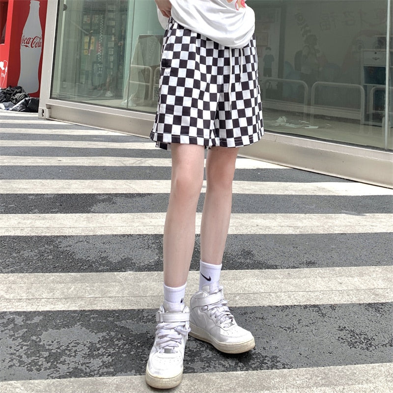 CHYLEANNA  Checkerboard Pocket Elastic Drawstring Shorts