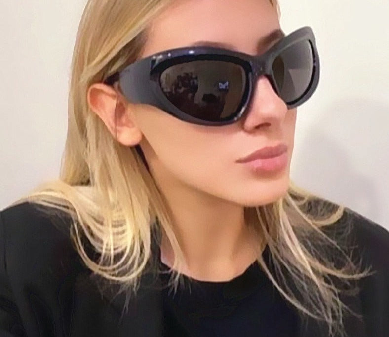 CHYLEANNA  Oversized Cateye Hip Hop Sunglasses