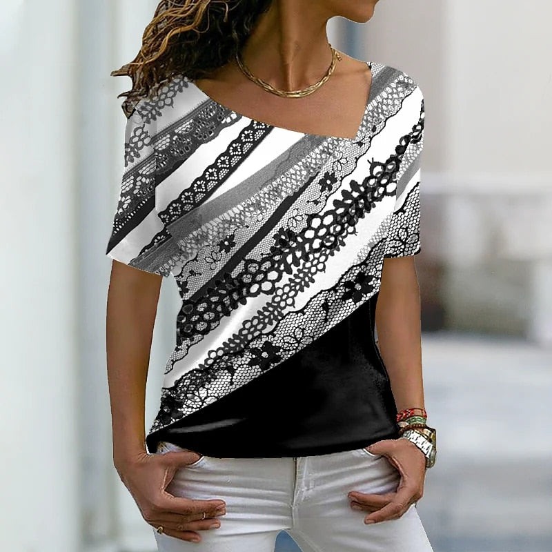 CHYLEANNA  Inclined V-neck T-shirt